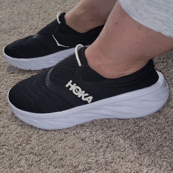HOKA Ora Recovery Shoe 2 Black / White Slip On Women's Size 9 - Picture 11 of 11